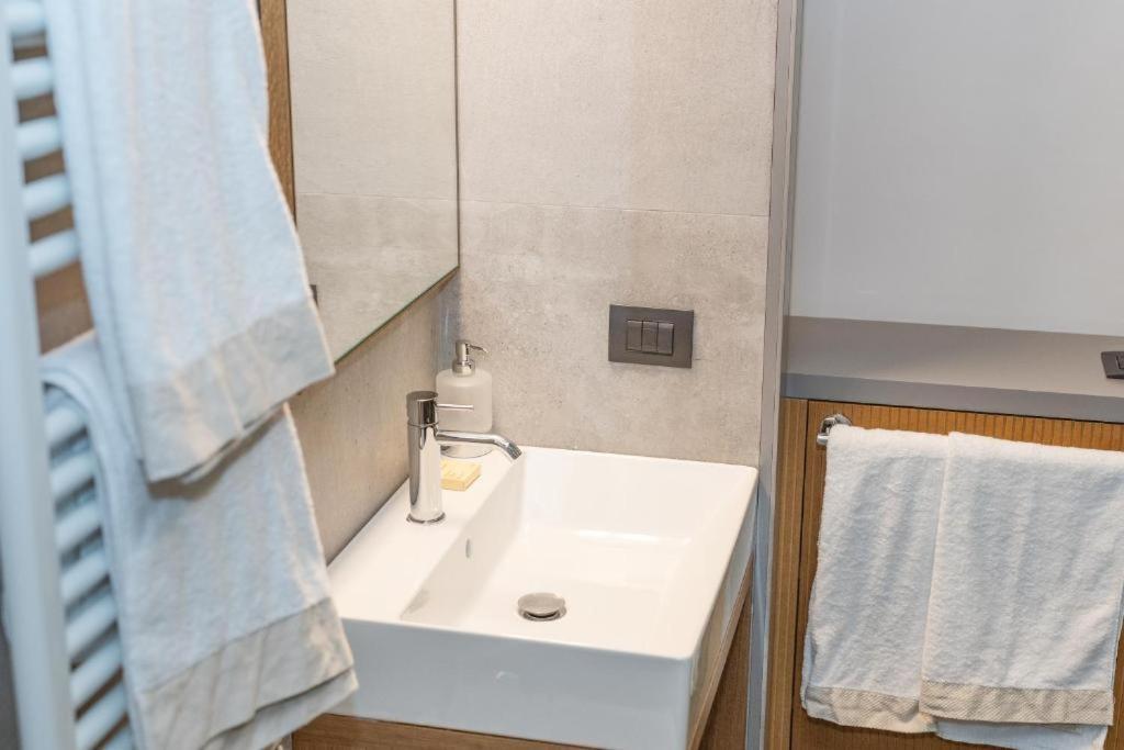 Castel Sant Angelo Luxury Rooms And Tour Rom Exteriör bild