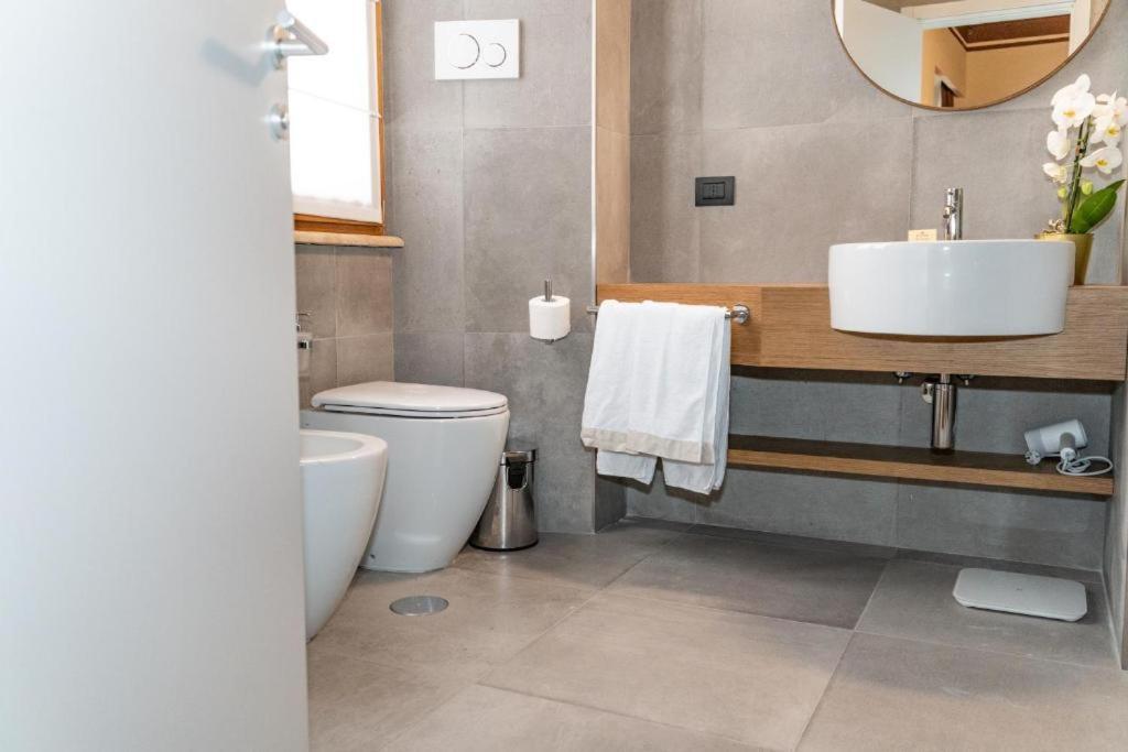 Castel Sant Angelo Luxury Rooms And Tour Rom Exteriör bild